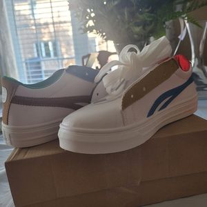 Ladies Sneakers